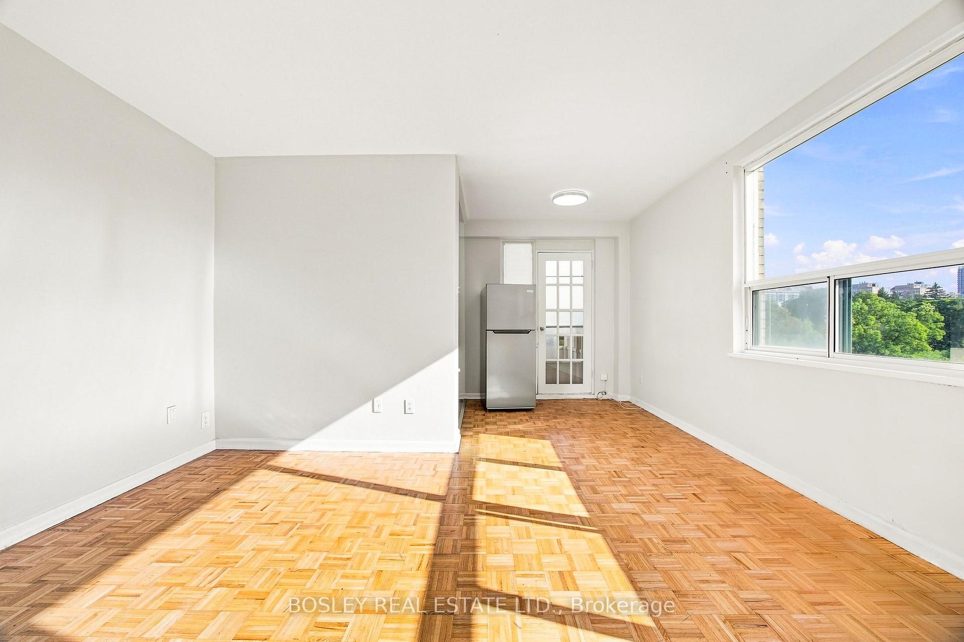 Photo 3 of Unit 310, 85 Lawton Boulevard, Toronto, Yonge-St. Clair — HOMEH