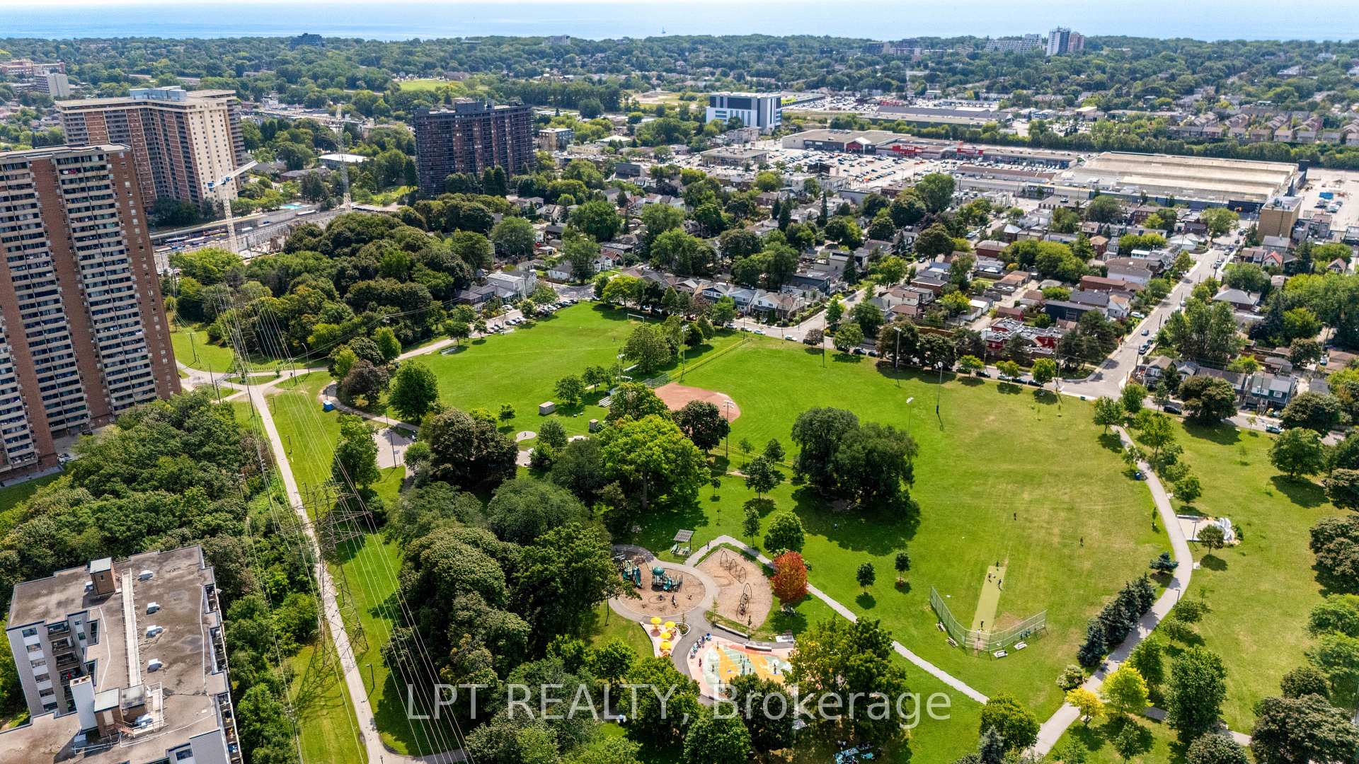 Photo 3 of Unit 2811, 5 Massey Square, Toronto, Crescent Town — HOMEH