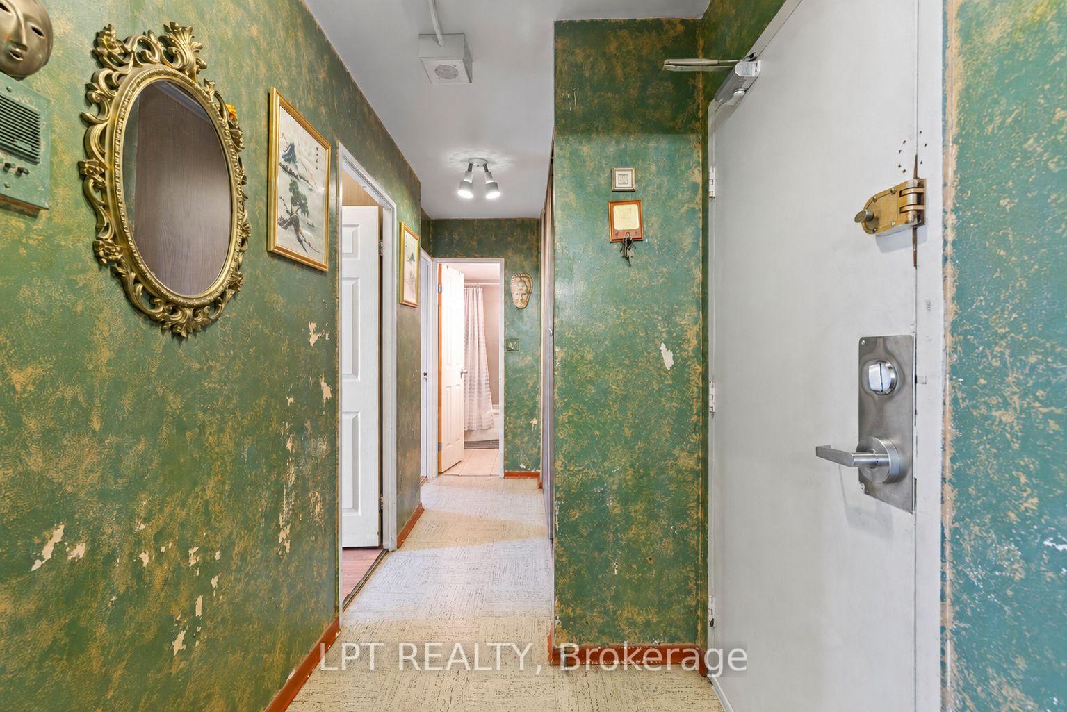 Photo 6 of Unit 2811, 5 Massey Square, Toronto, Crescent Town — HOMEH