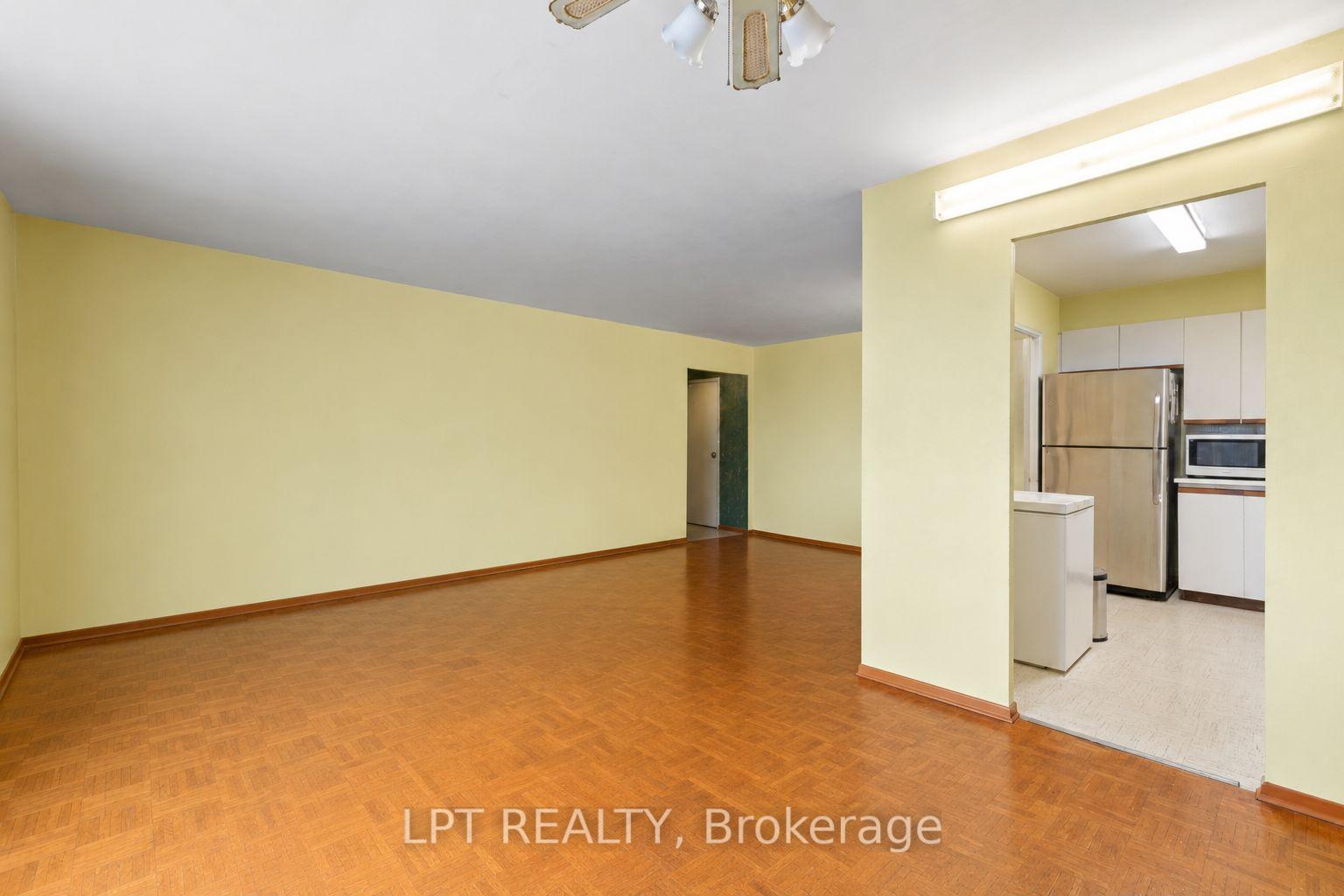 Photo 12 of Unit 2811, 5 Massey Square, Toronto, Crescent Town — HOMEH