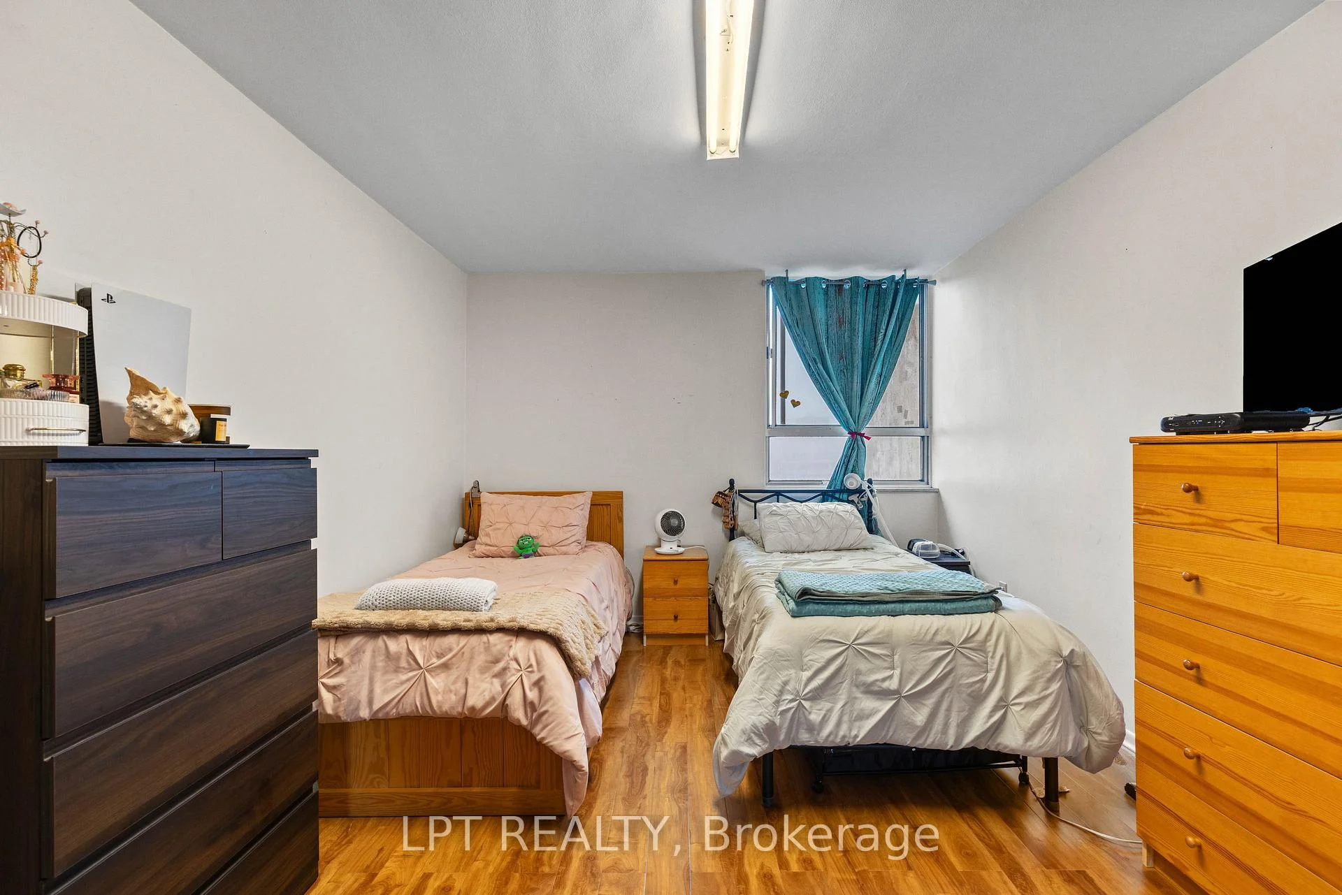 Photo 37 of Unit 2811, 5 Massey Square, Toronto, Crescent Town — HOMEH