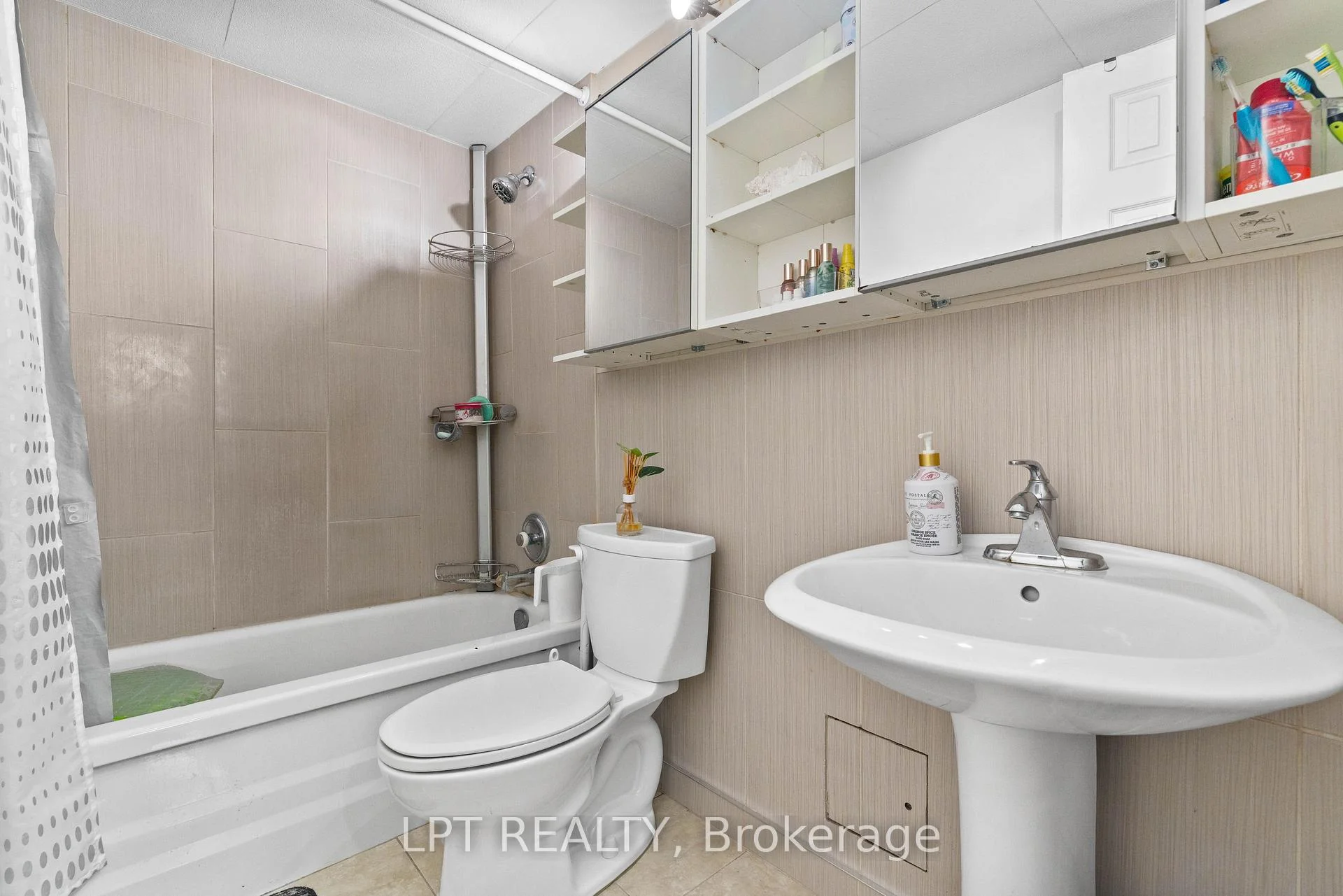 Photo 46 of Unit 2811, 5 Massey Square, Toronto, Crescent Town — HOMEH
