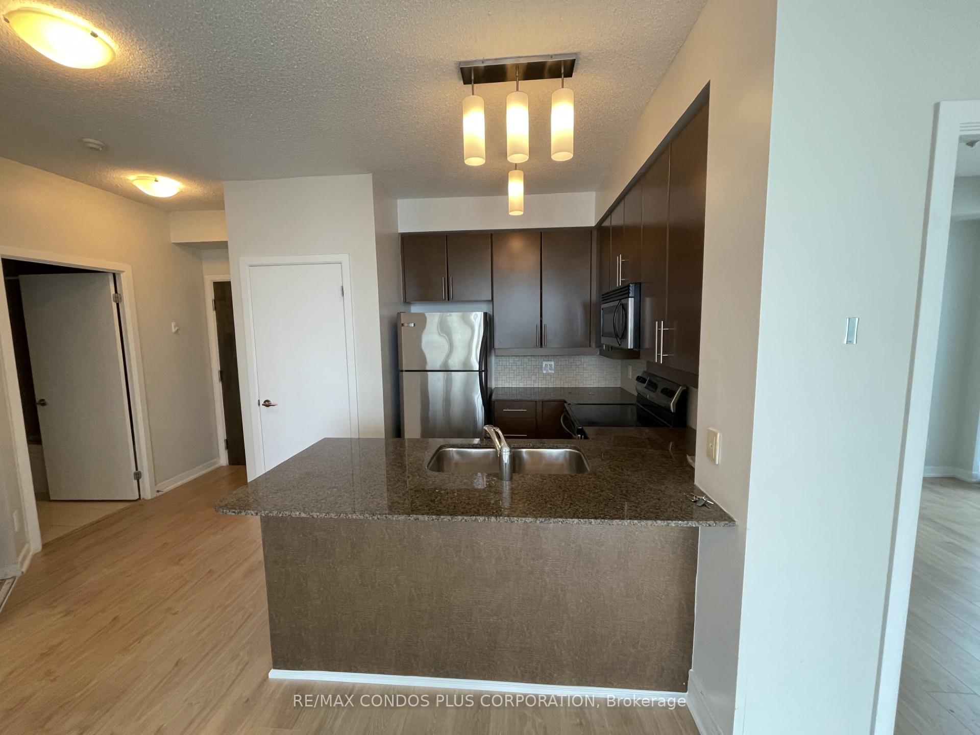 Photo 5 of Unit 2408, 18 Harbour Street, Toronto, Waterfront Communities — HOMEH