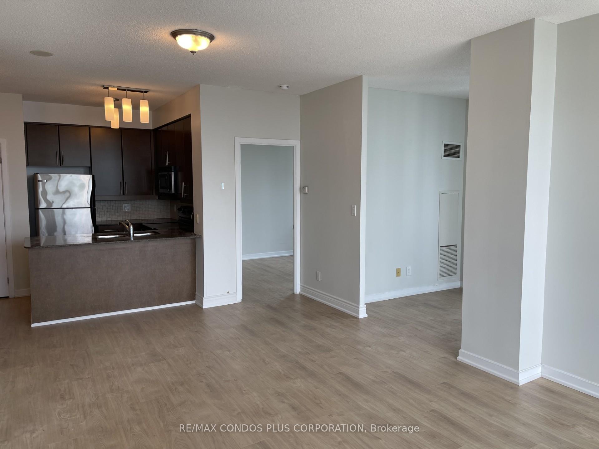 Photo 11 of Unit 2408, 18 Harbour Street, Toronto, Waterfront Communities — HOMEH