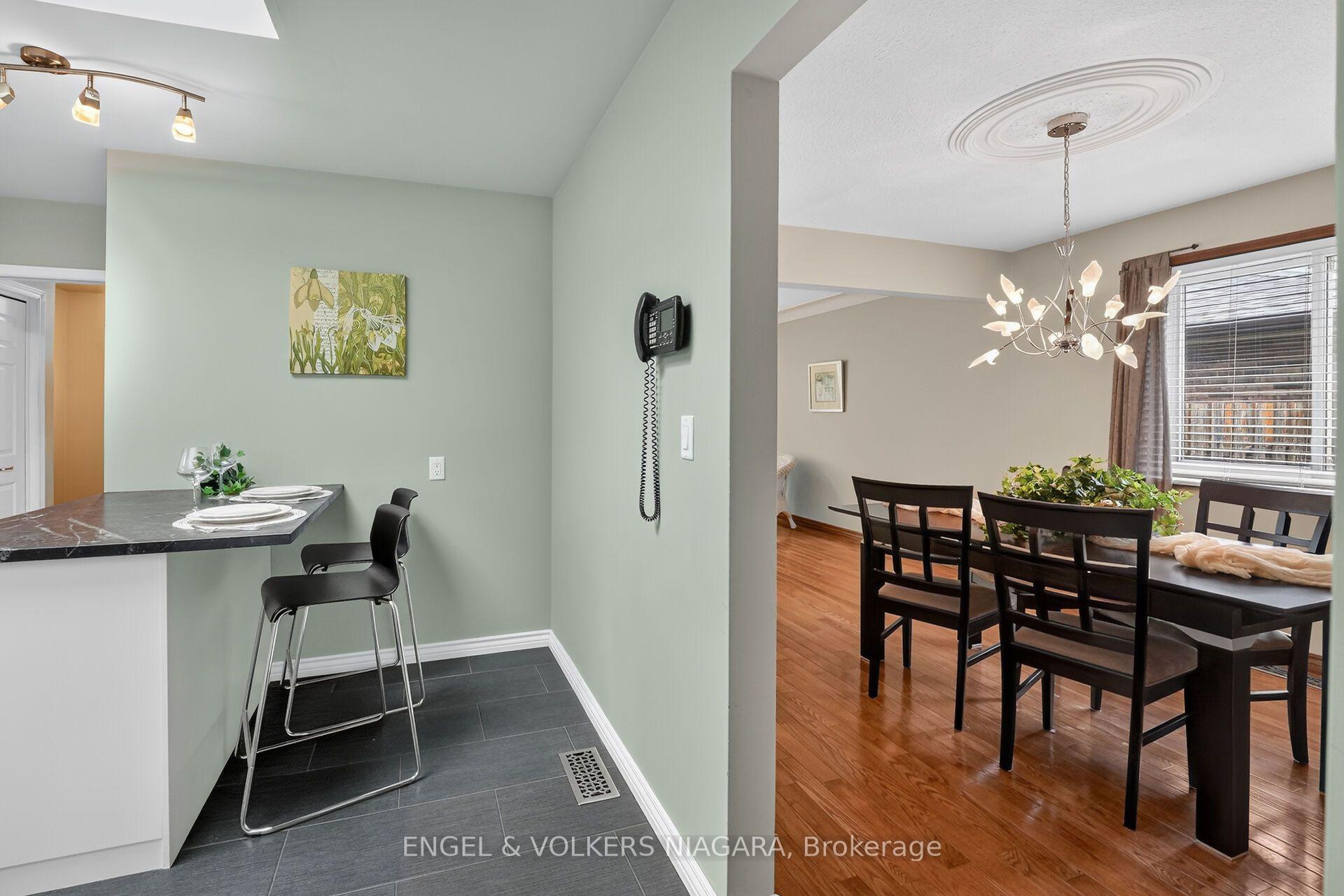 Photo 13 of 7380 Green Boughs Road, Niagara Falls, Casey — HOMEH