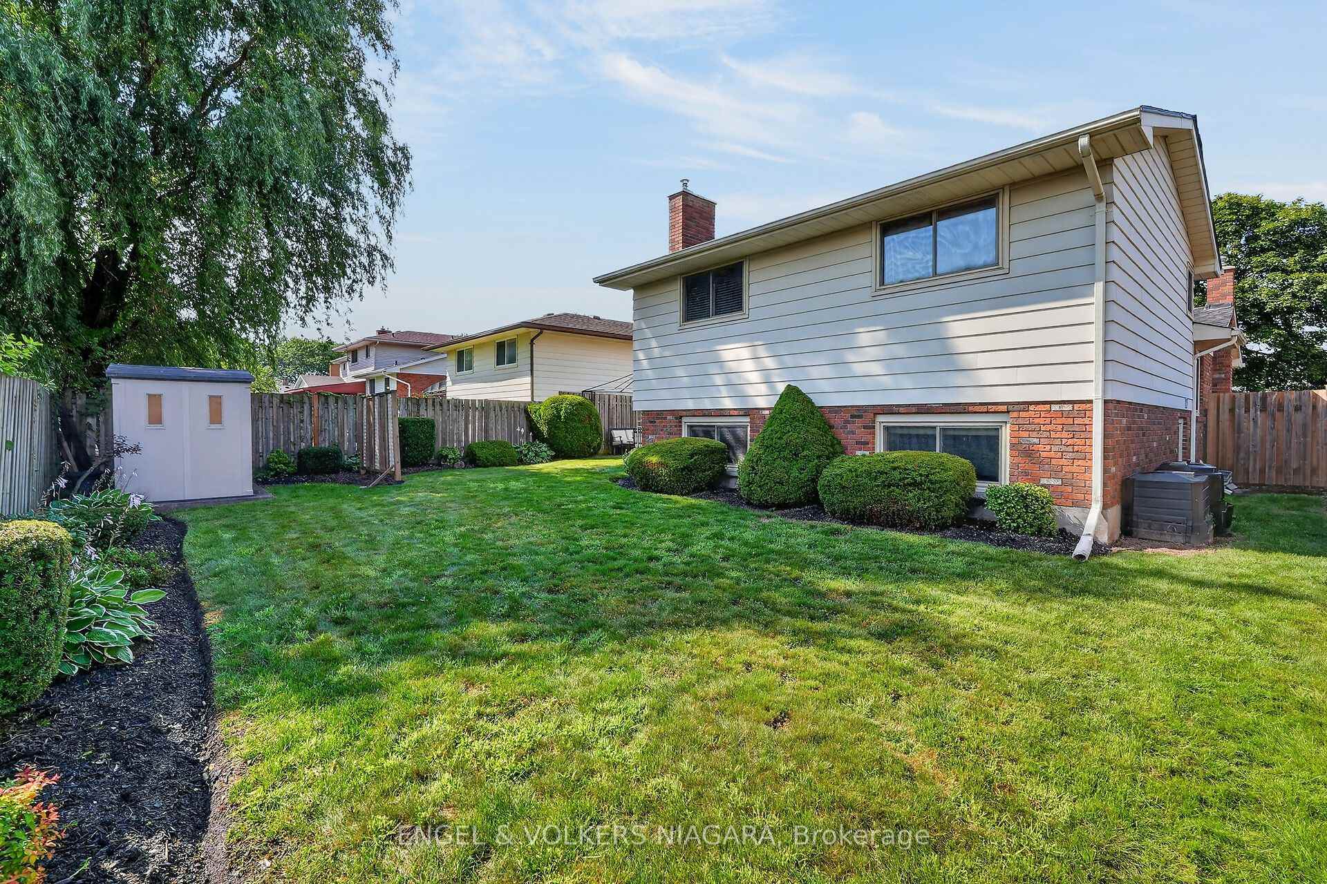 Photo 43 of 7380 Green Boughs Road, Niagara Falls, Casey — HOMEH