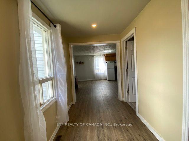 Photo 8 of 275 Sixth Street, Cochrane — HOMEH