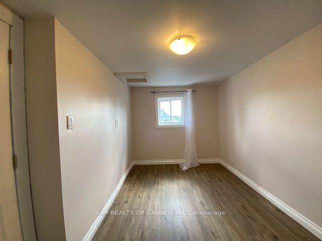 Photo 24 of 275 Sixth Street, Cochrane — HOMEH