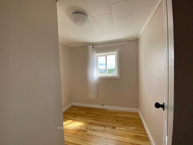 Photo 25 of 275 Sixth Street, Cochrane — HOMEH