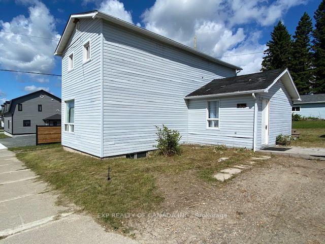 Photo 2 of 275 Sixth Street, Cochrane — HOMEH