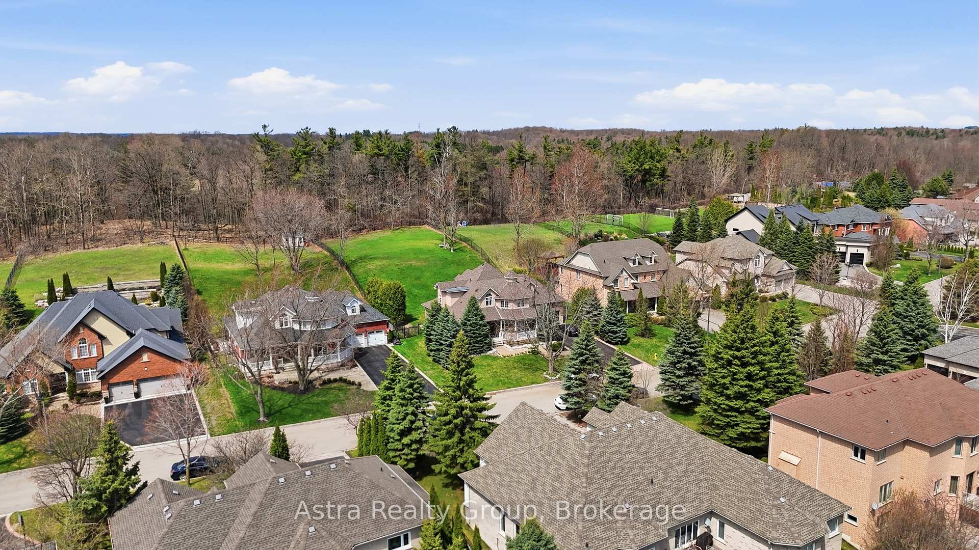Photo 43 of 74 Kootenay Ridge, Vaughan, Rural Vaughan — HOMEH
