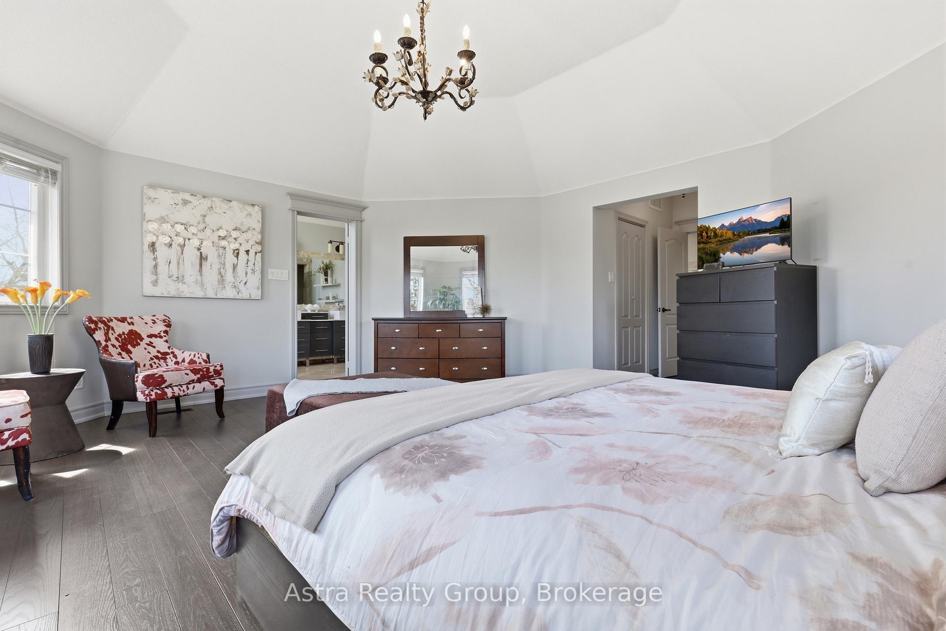 Photo 26 of 74 Kootenay Ridge, Vaughan, Rural Vaughan — HOMEH