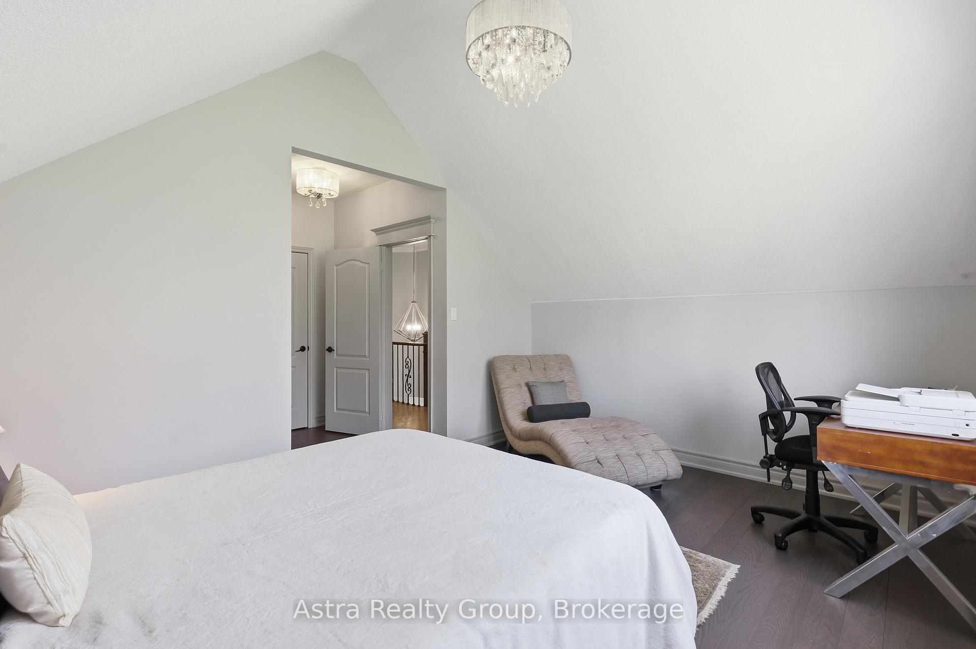 Photo 32 of 74 Kootenay Ridge, Vaughan, Rural Vaughan — HOMEH