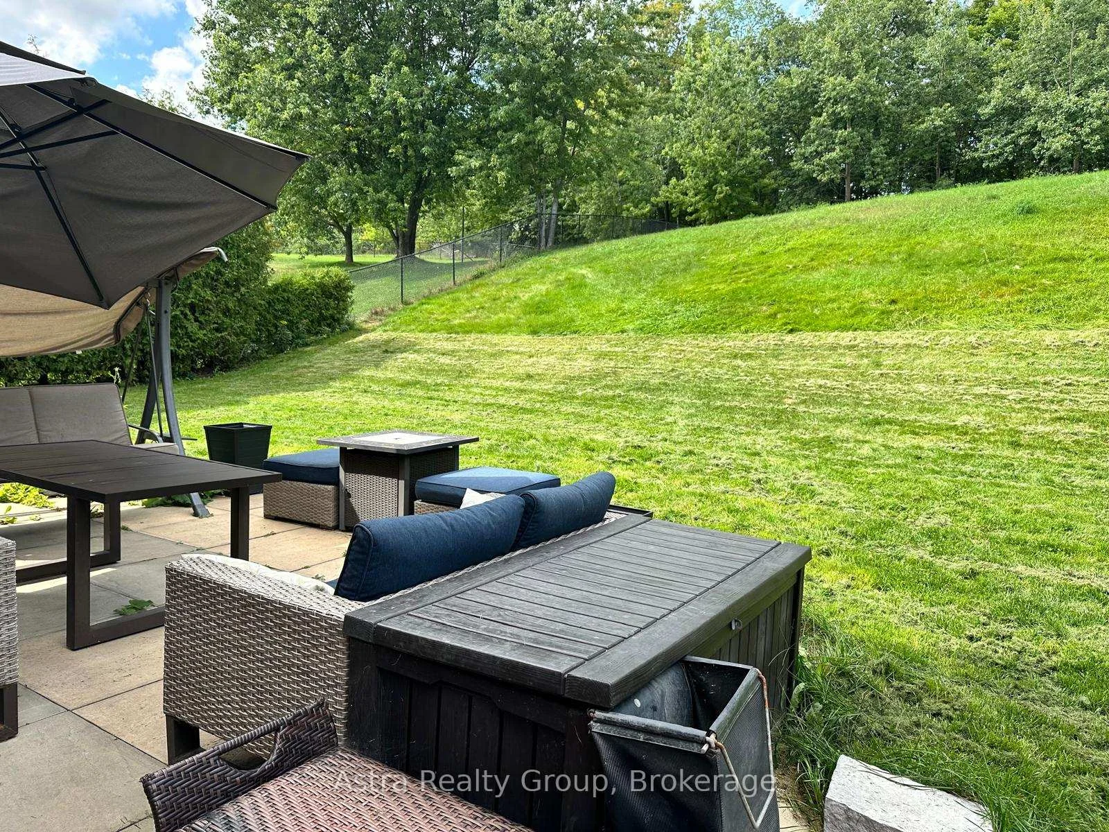 Photo 48 of 74 Kootenay Ridge, Vaughan, Rural Vaughan — HOMEH