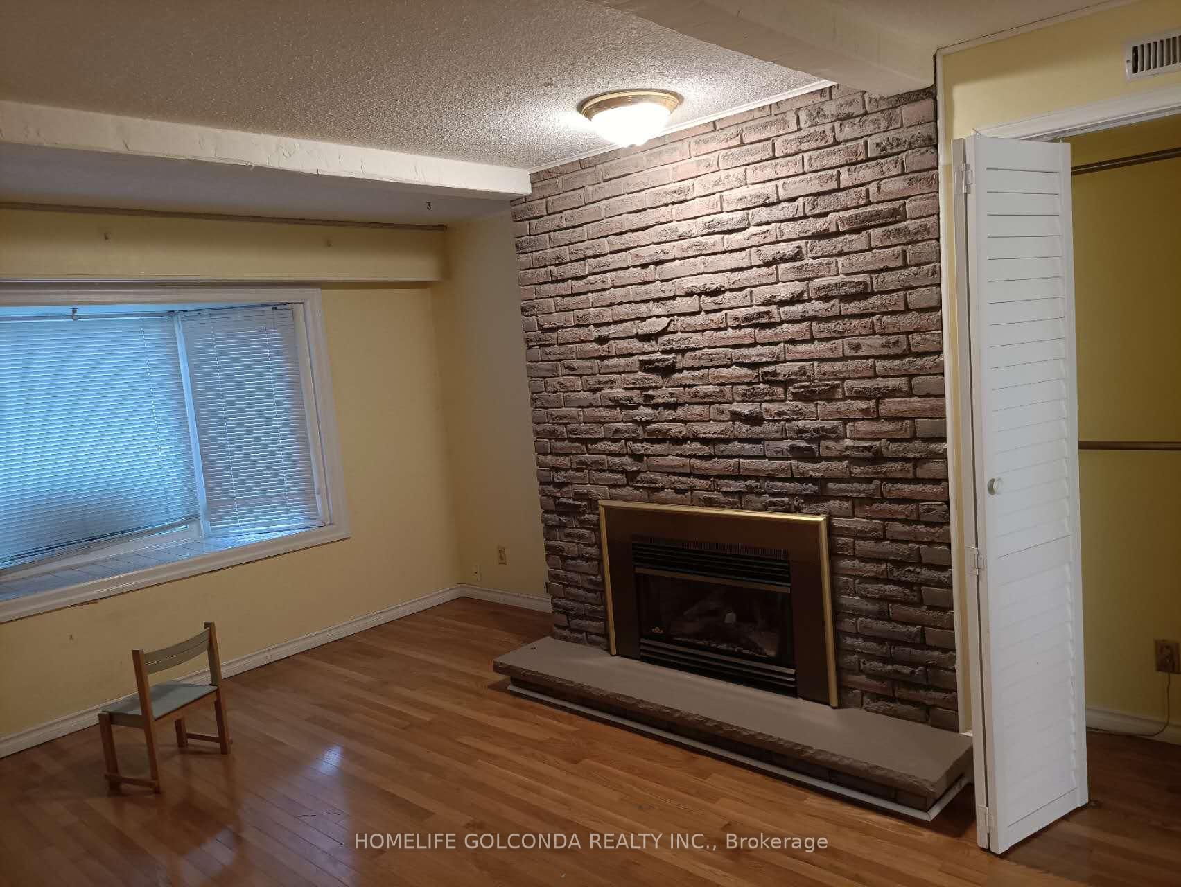 Photo 5 of 2475 Council Ring Road, Mississauga, Erin Mills — HOMEH