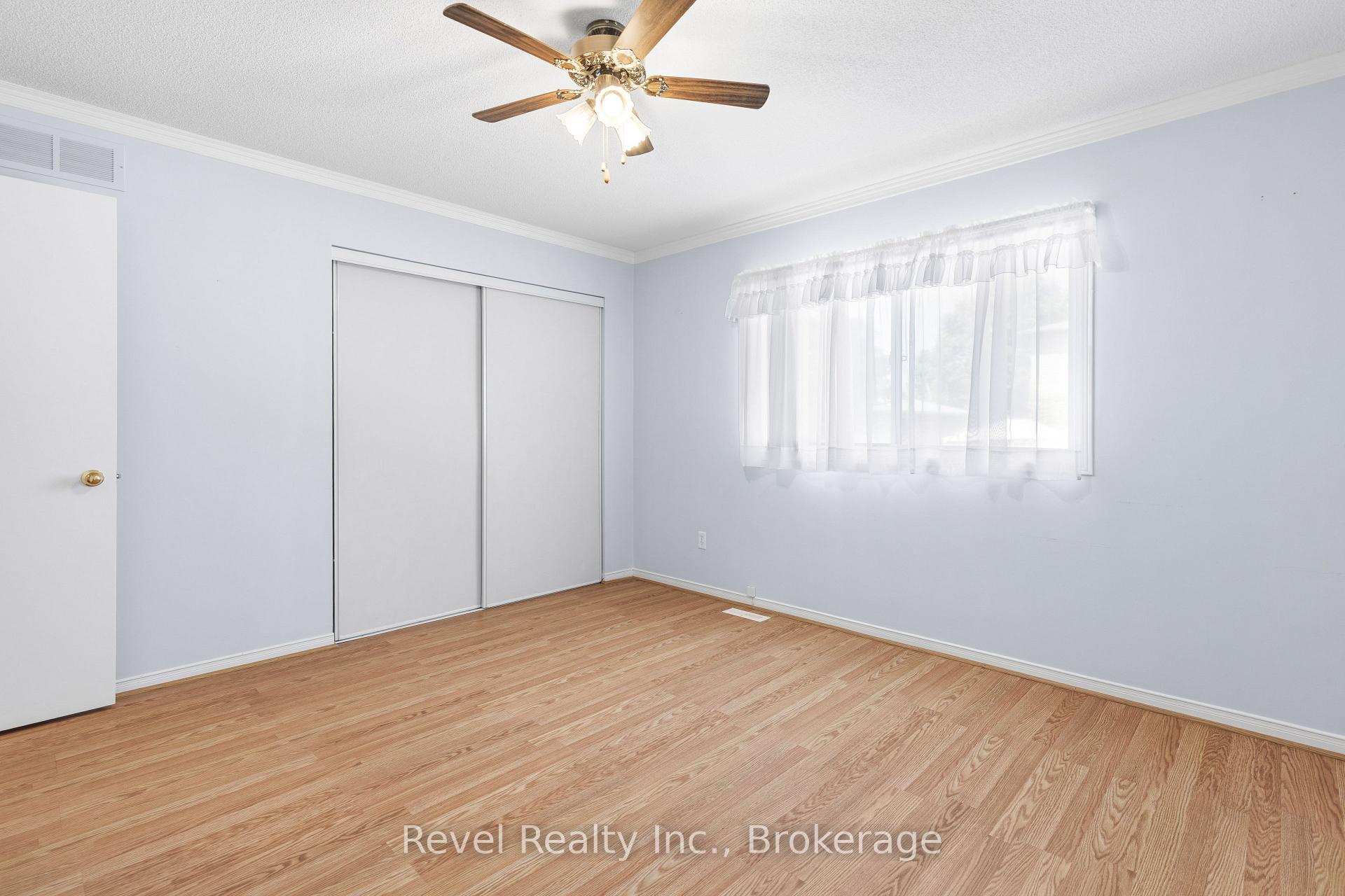 Photo 15 of 164 Elgin Street, Kawartha Lakes, Lindsay — HOMEH