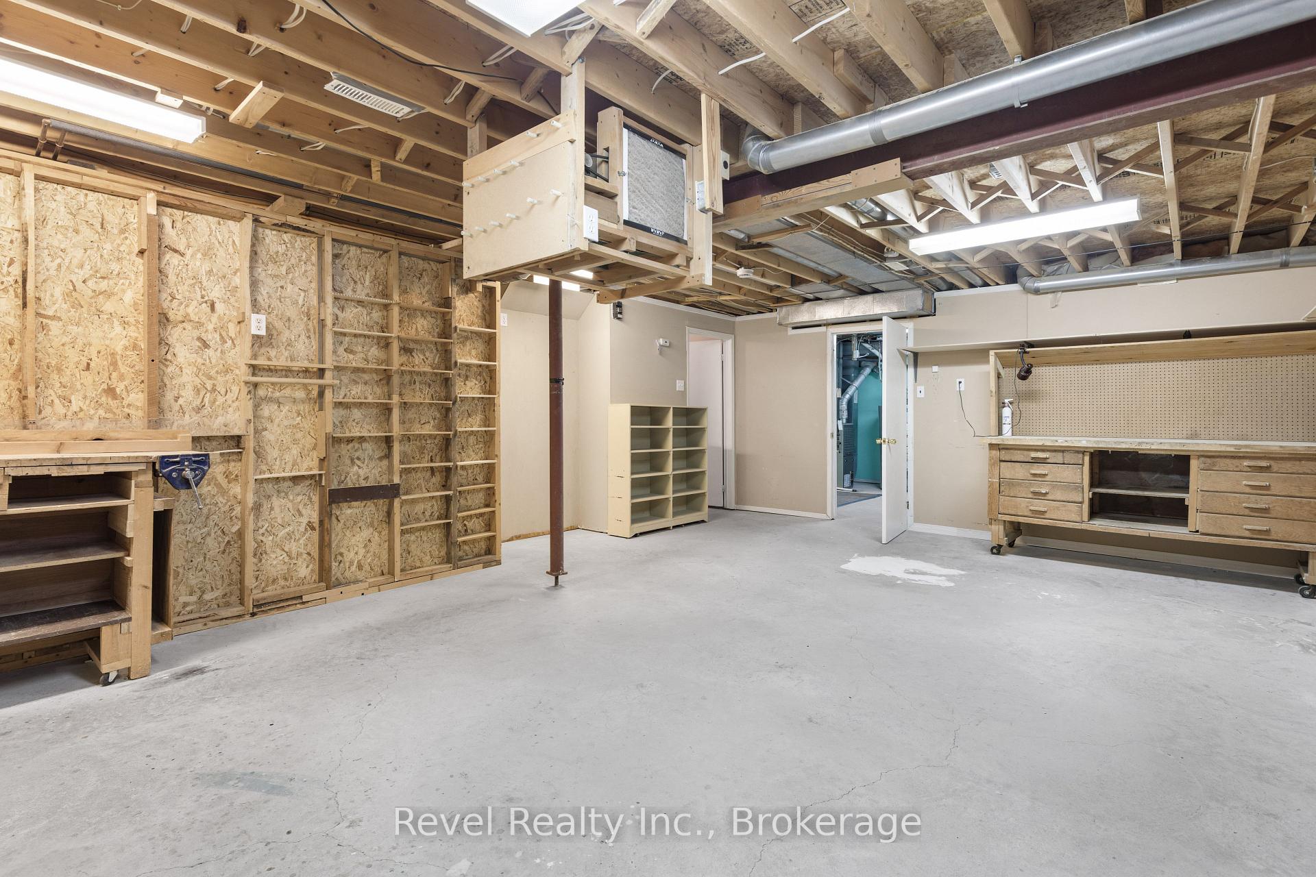Photo 26 of 164 Elgin Street, Kawartha Lakes, Lindsay — HOMEH