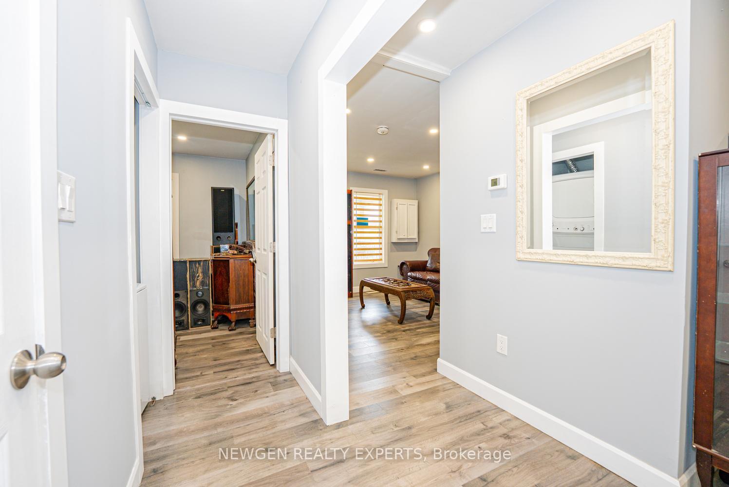 Photo 11 of 10 Wills Street, St. Catharines, Oakdale — HOMEH