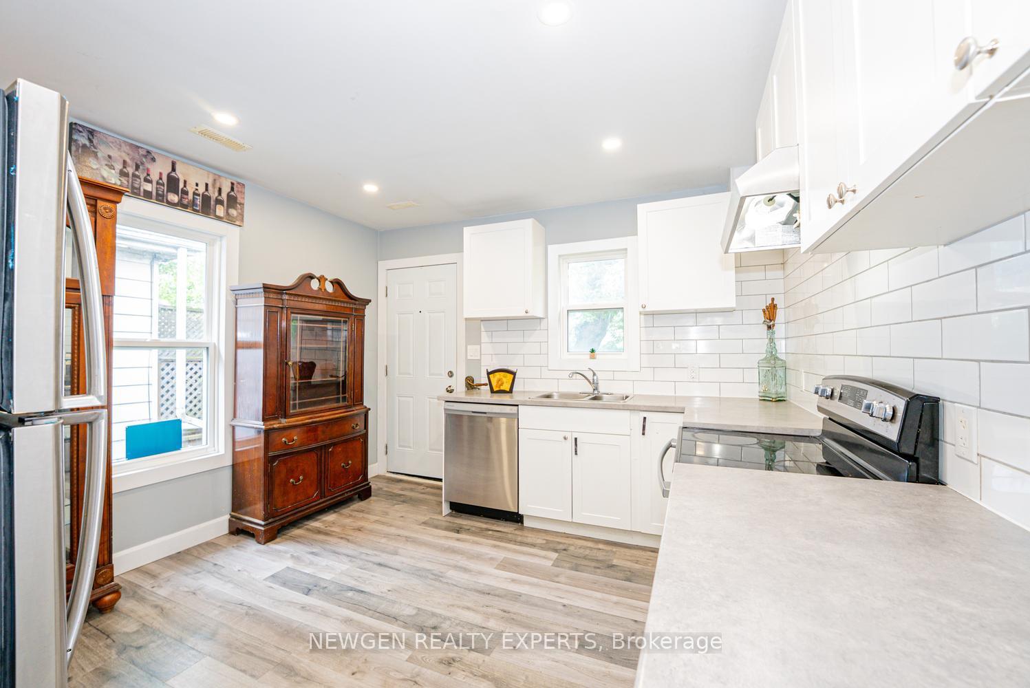 Photo 15 of 10 Wills Street, St. Catharines, Oakdale — HOMEH