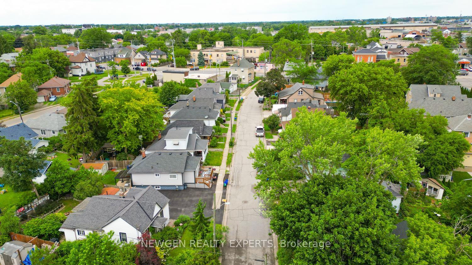 Photo 30 of 10 Wills Street, St. Catharines, Oakdale — HOMEH
