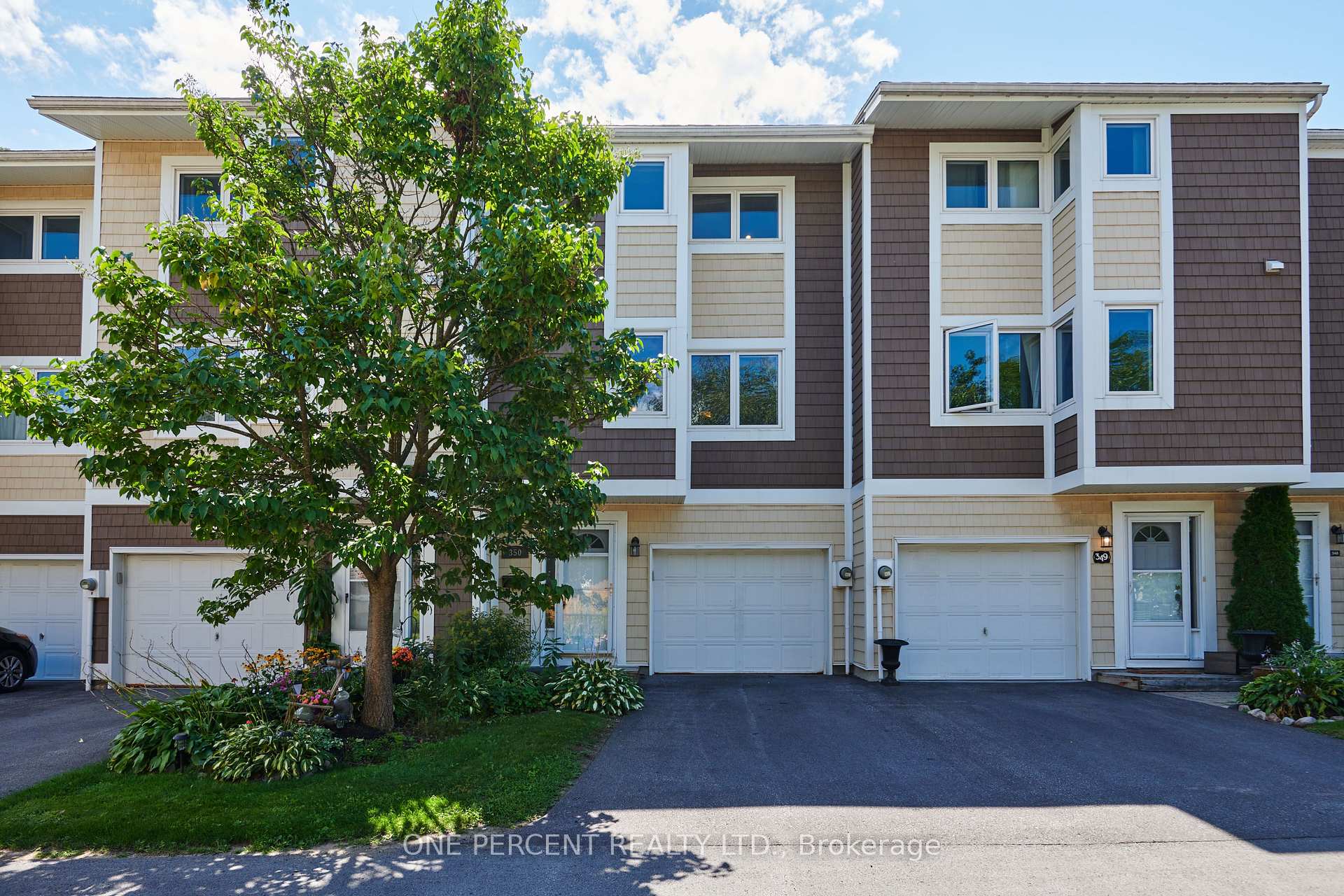Front of Unit 181, 350 Stowe Court