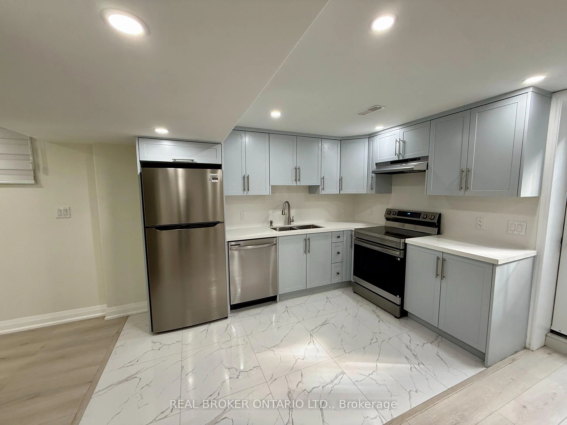 Photo 6 of Unit Bsmt, 42 Sunnyview Road, Brampton, Fletcher's Meadow — HOMEH