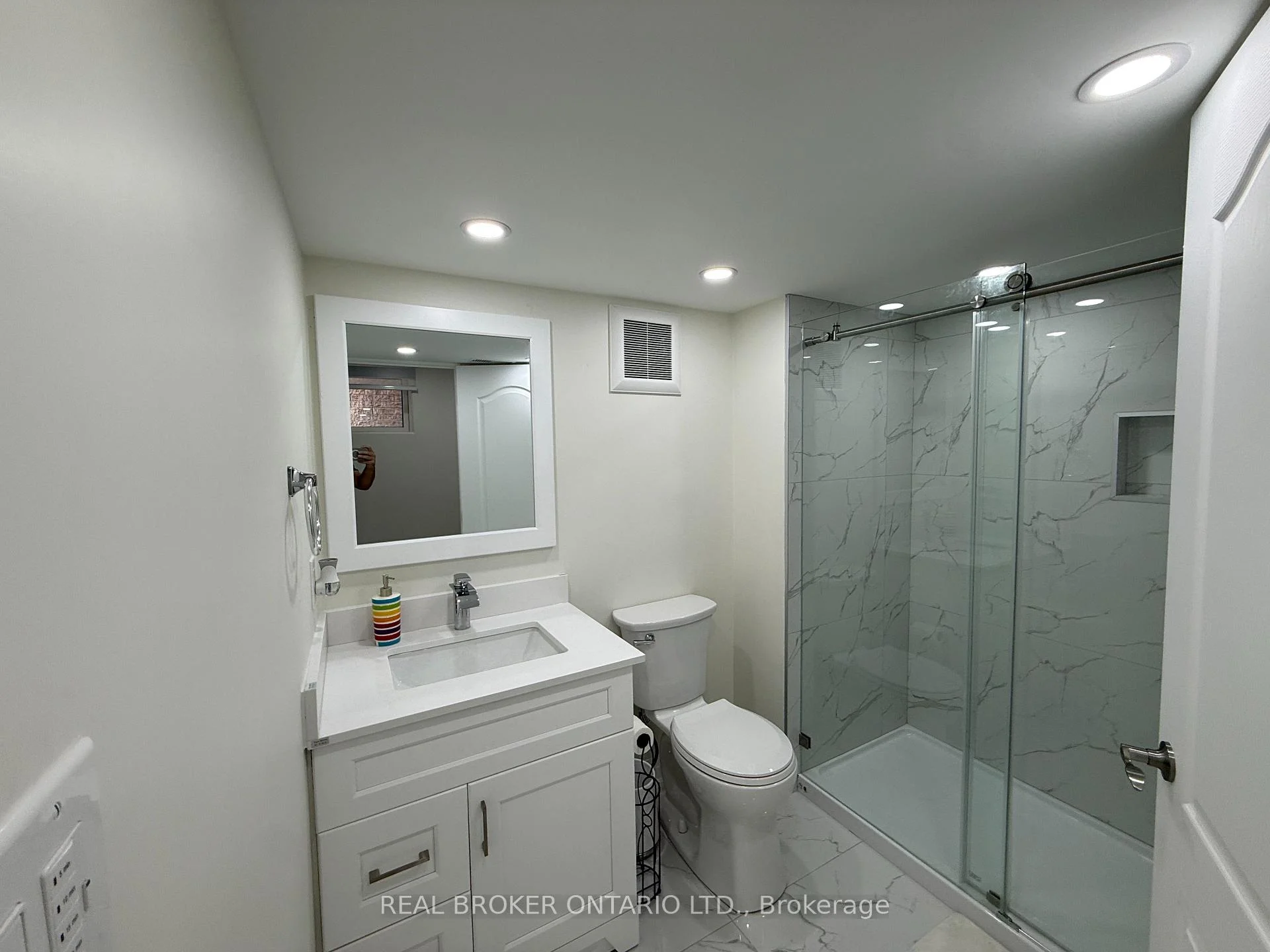 Photo 15 of Unit Bsmt, 42 Sunnyview Road, Brampton, Fletcher's Meadow — HOMEH