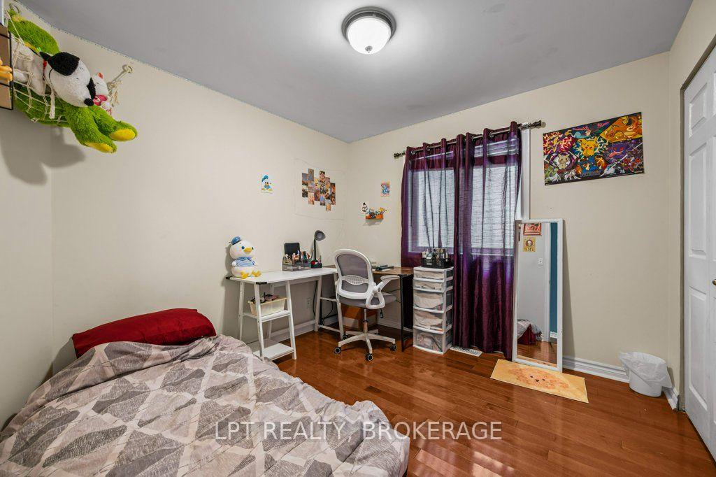 Photo 13 of 8 Wilfred Crescent, Kingston, Rideau — HOMEH