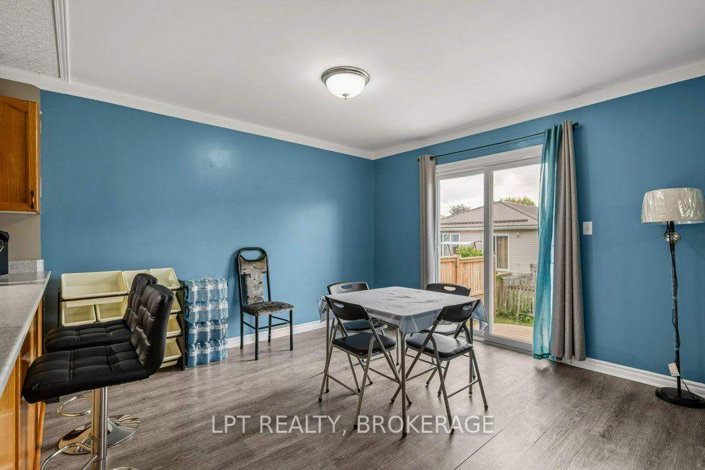 Photo 16 of 8 Wilfred Crescent, Kingston, Rideau — HOMEH