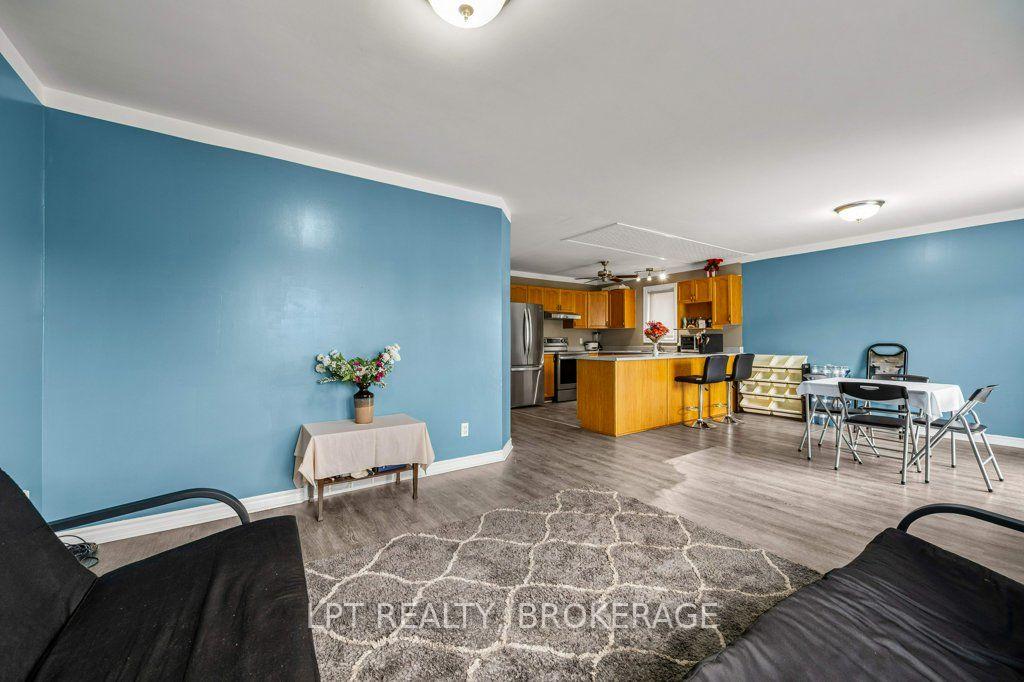 Photo 18 of 8 Wilfred Crescent, Kingston, Rideau — HOMEH