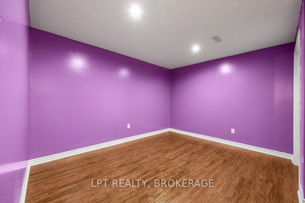 Photo 24 of 8 Wilfred Crescent, Kingston, Rideau — HOMEH