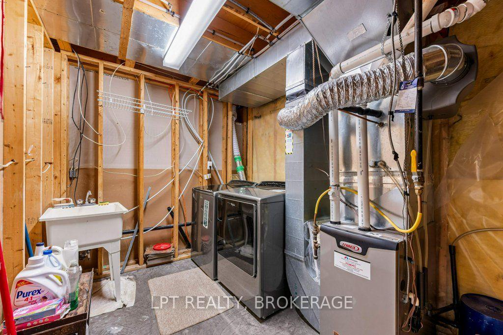 Photo 26 of 8 Wilfred Crescent, Kingston, Rideau — HOMEH