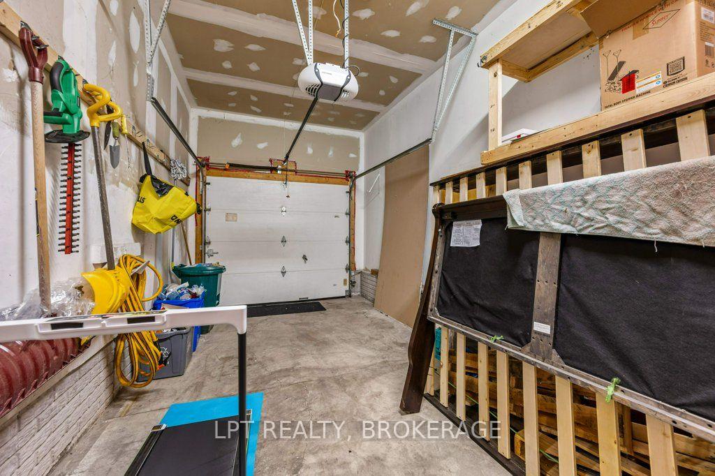 Photo 27 of 8 Wilfred Crescent, Kingston, Rideau — HOMEH