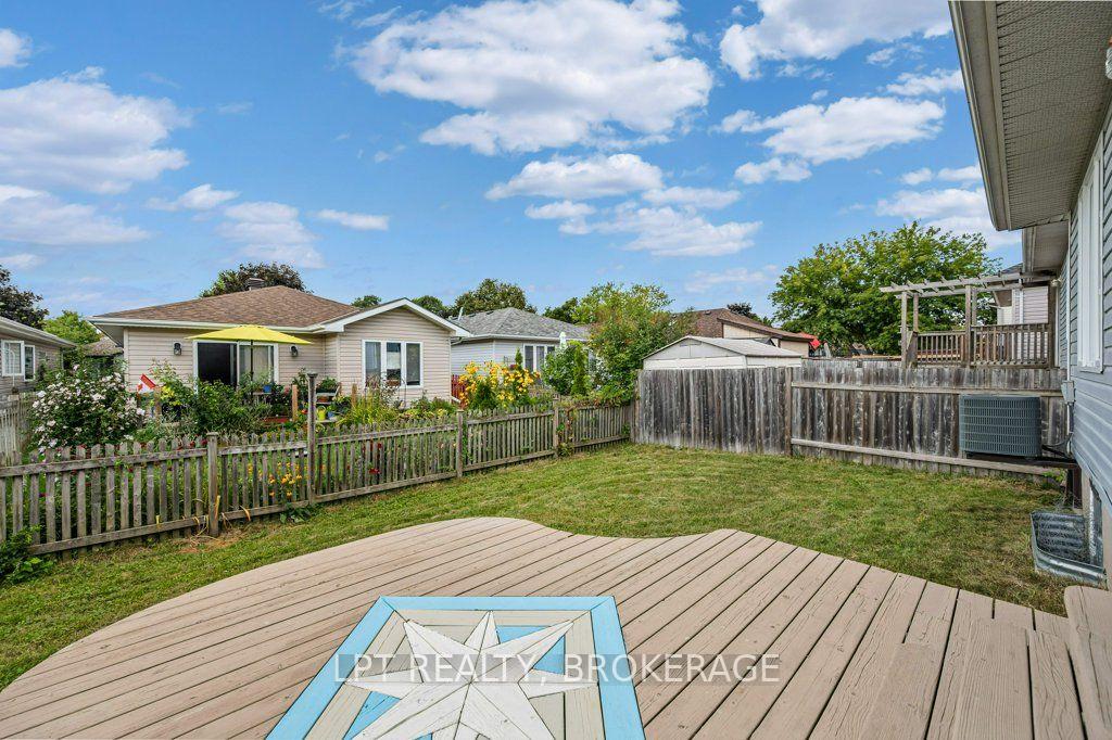 Photo 31 of 8 Wilfred Crescent, Kingston, Rideau — HOMEH