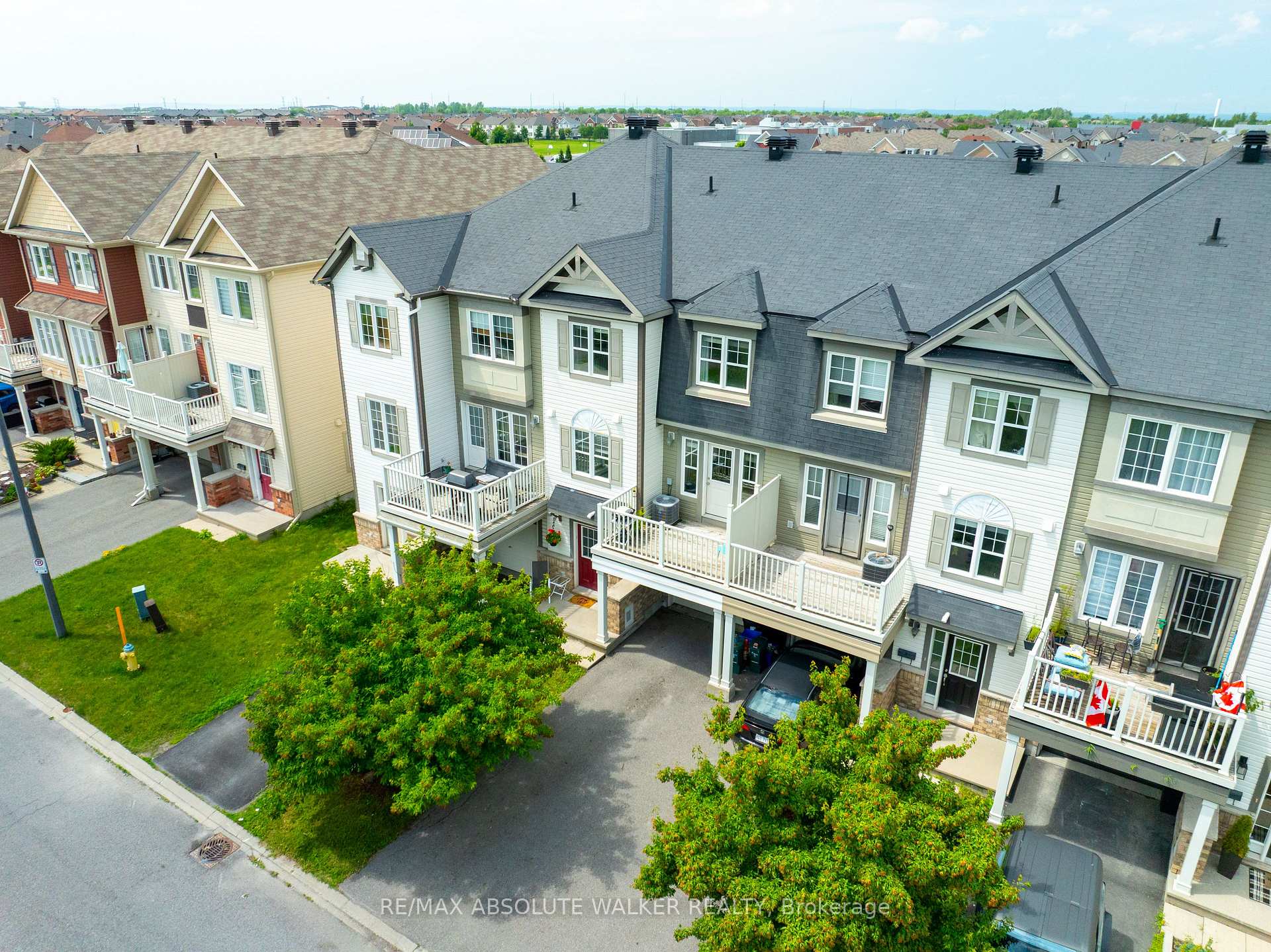 Photo 31 of 156 Sunshine Crescent, Ottawa, Notting Hill/Summerside — HOMEH