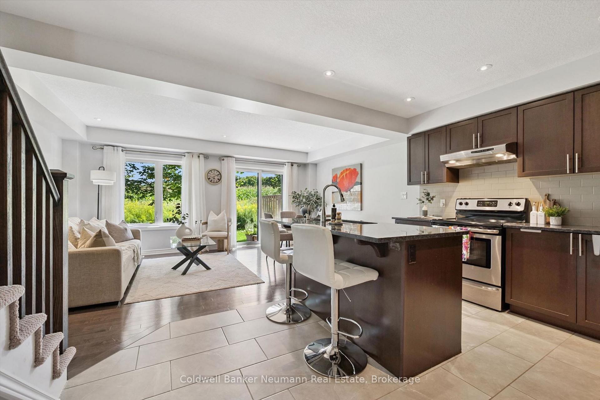 Photo 8 of Unit 3, 91 Poppy Drive E, Guelph, Pineridge/Westminster Woods — HOMEH