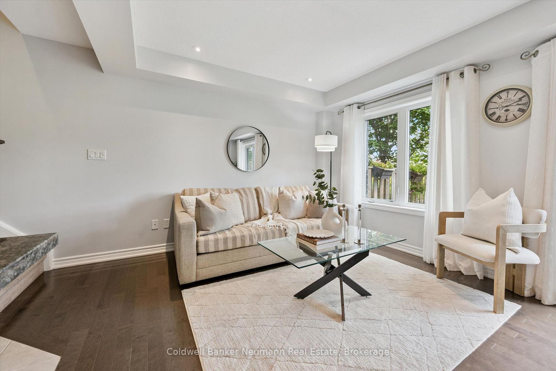 Photo 10 of Unit 3, 91 Poppy Drive E, Guelph, Pineridge/Westminster Woods — HOMEH