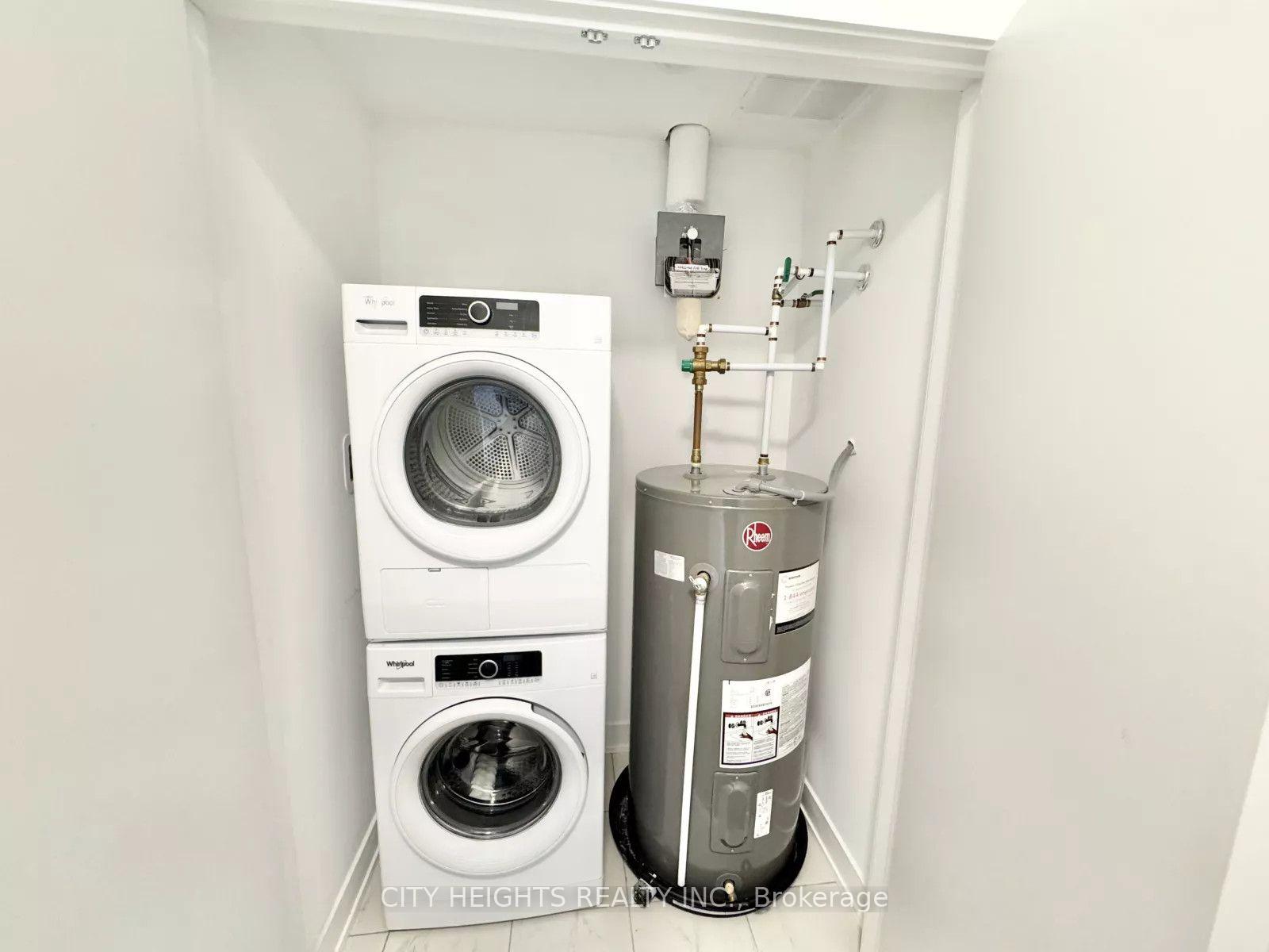 Photo 11 of Unit 205, 10 Culinary Lane, Barrie, Innis-Shore — HOMEH