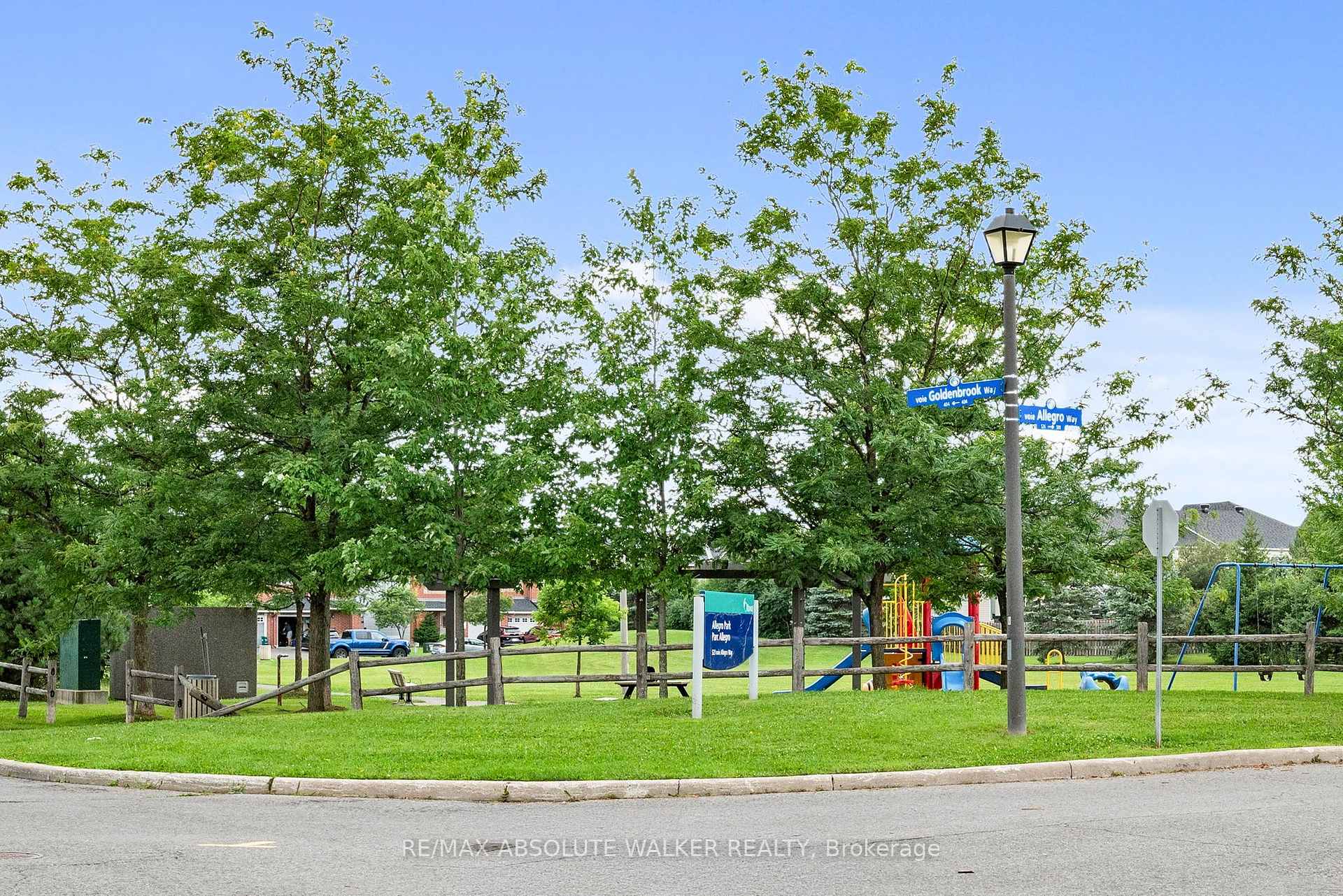 Photo 10 of 446 Goldenbrook Way, Ottawa, Avalon East — HOMEH