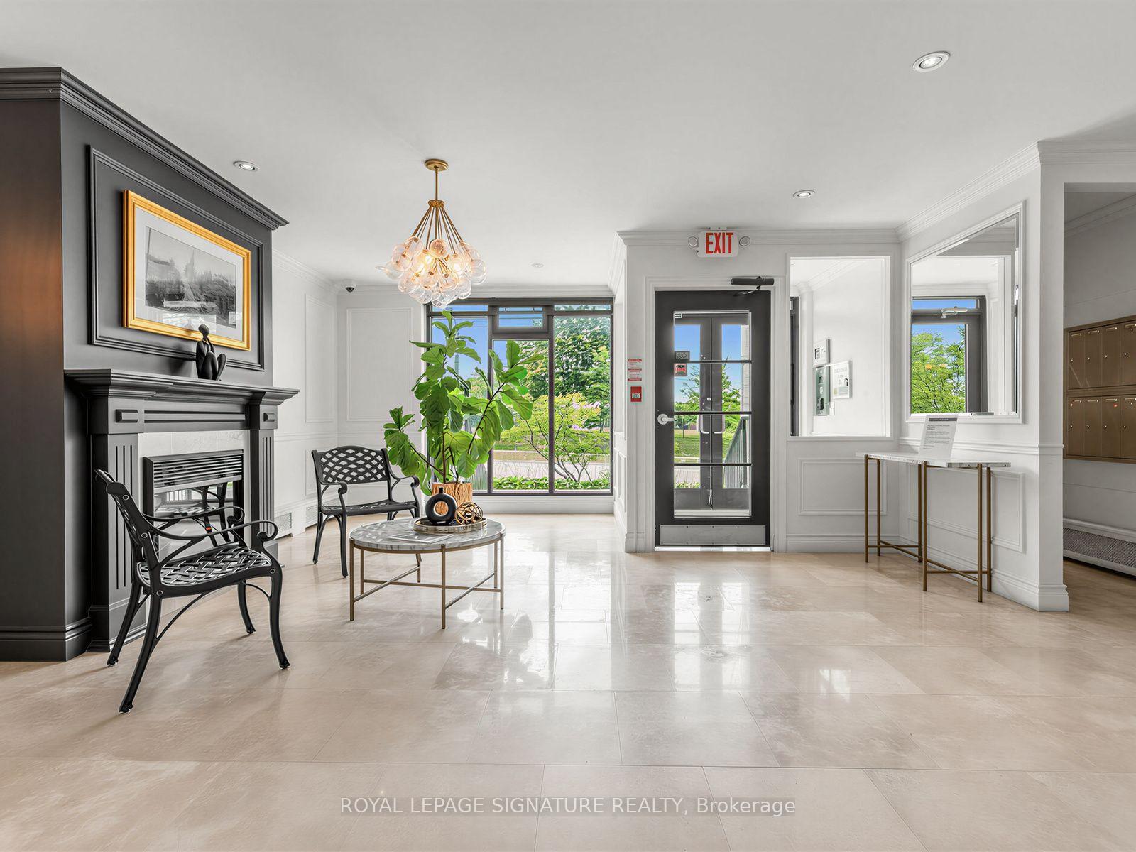 Photo 3 of Unit 106, 1901 Bayview Avenue, Toronto, Leaside — HOMEH