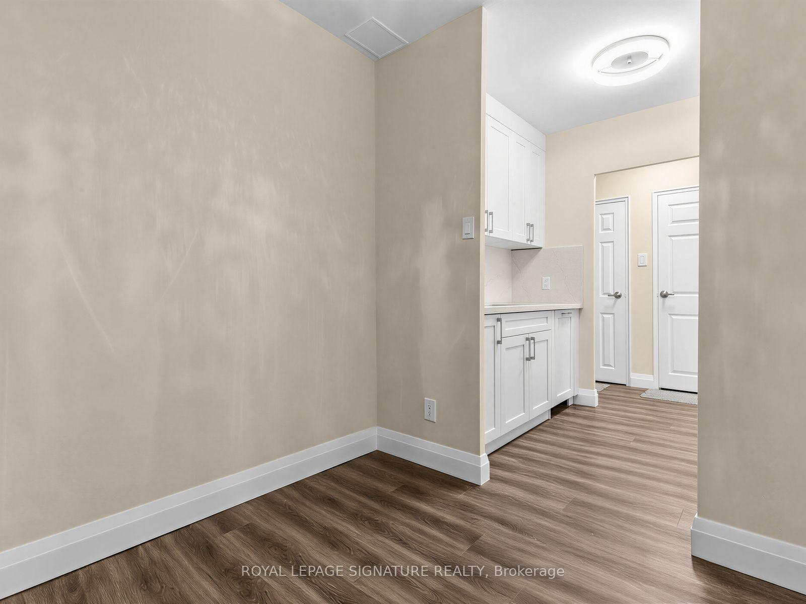 Photo 11 of Unit 106, 1901 Bayview Avenue, Toronto, Leaside — HOMEH