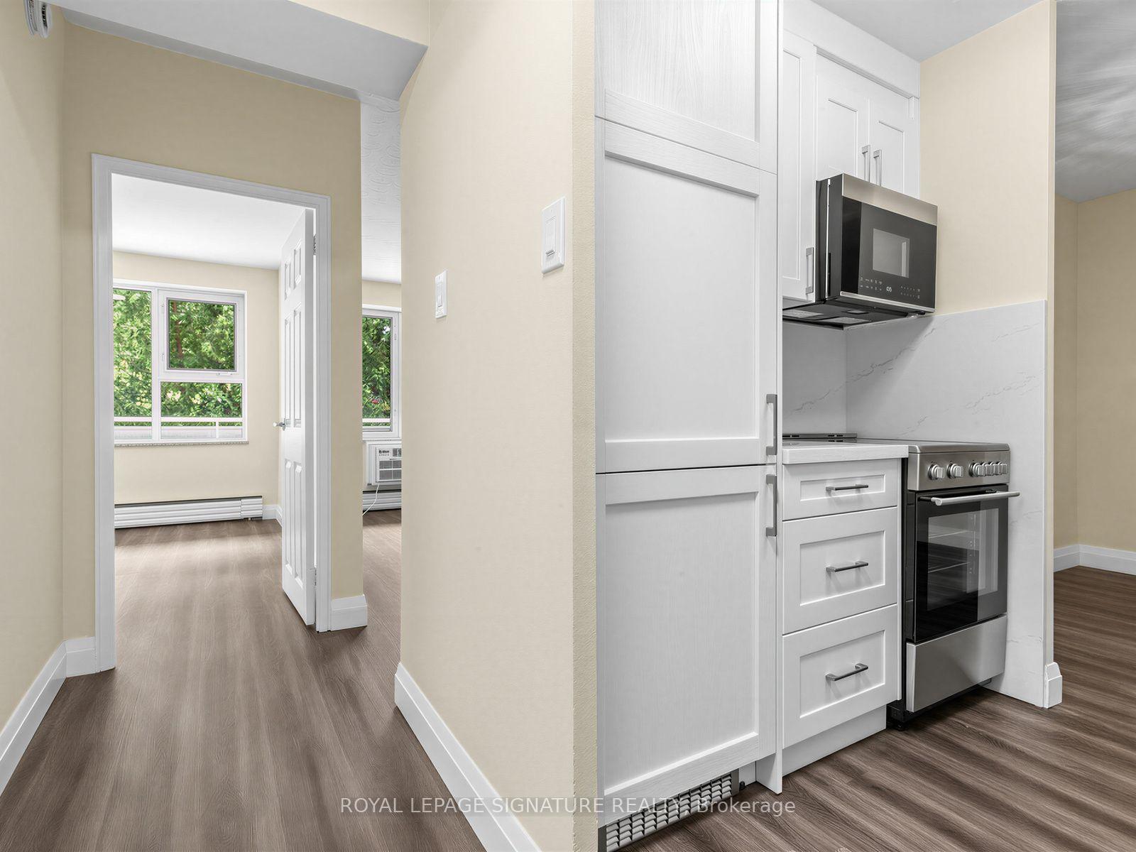 Photo 13 of Unit 106, 1901 Bayview Avenue, Toronto, Leaside — HOMEH