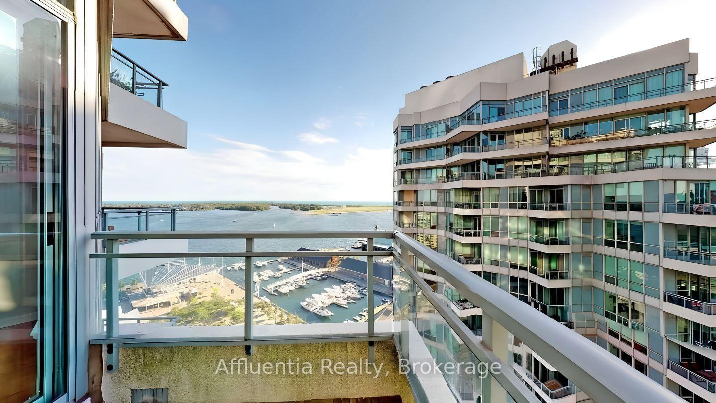 Photo 6 of Unit 3, 228 Queens Quay W, Toronto, Waterfront Communities — HOMEH
