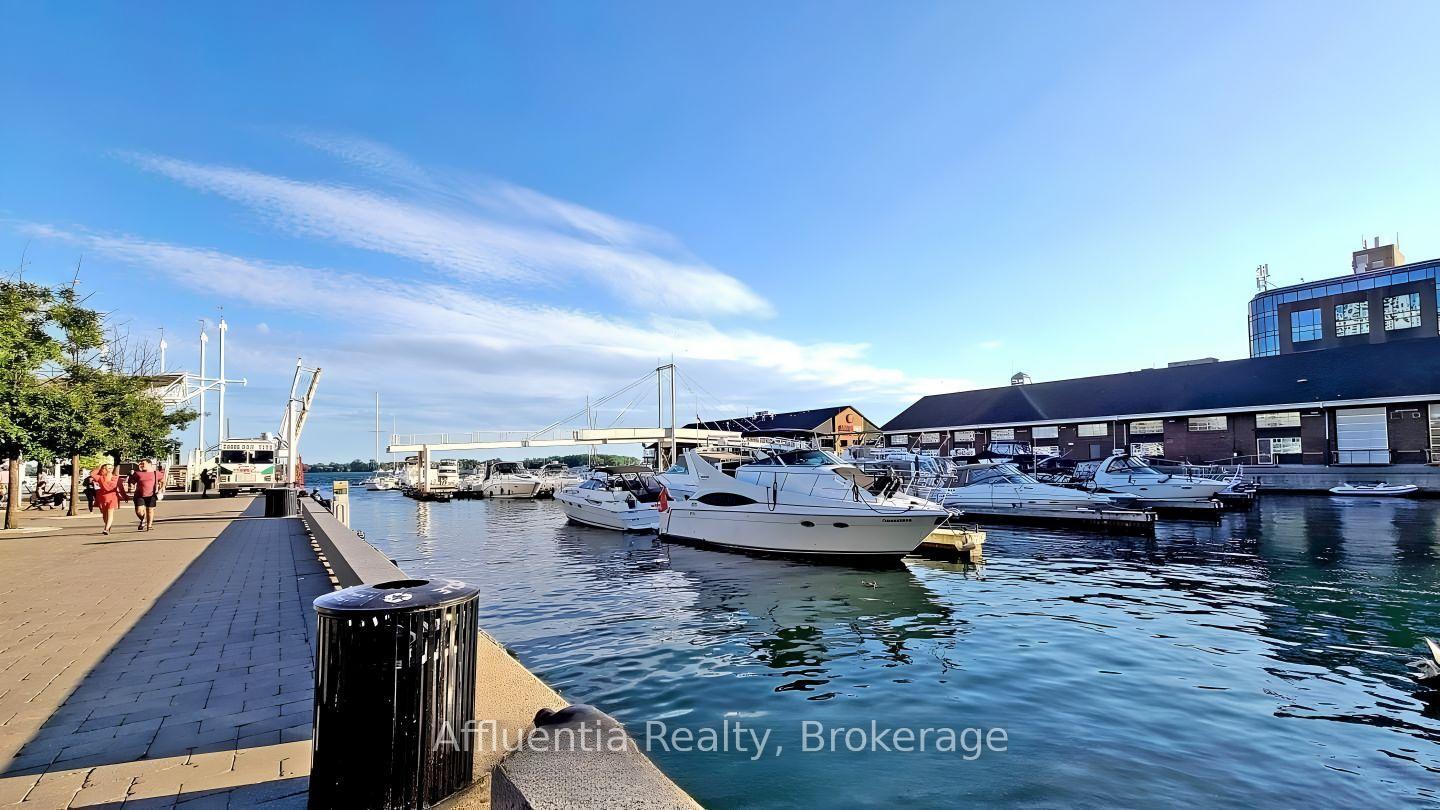 Photo 7 of Unit 3, 228 Queens Quay W, Toronto, Waterfront Communities — HOMEH