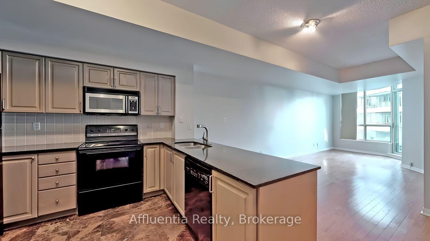 Photo 9 of Unit 3, 228 Queens Quay W, Toronto, Waterfront Communities — HOMEH