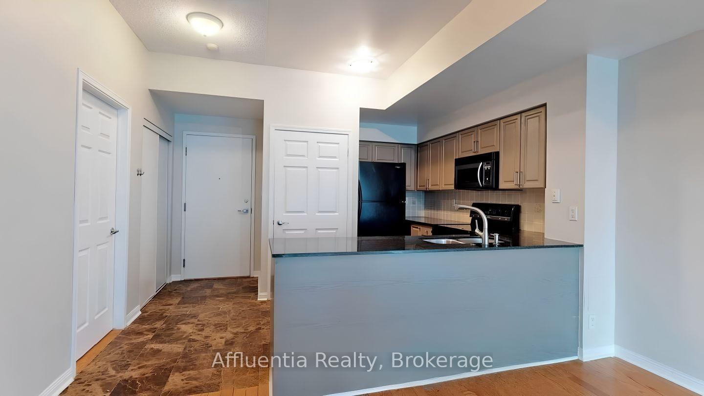 Photo 11 of Unit 3, 228 Queens Quay W, Toronto, Waterfront Communities — HOMEH