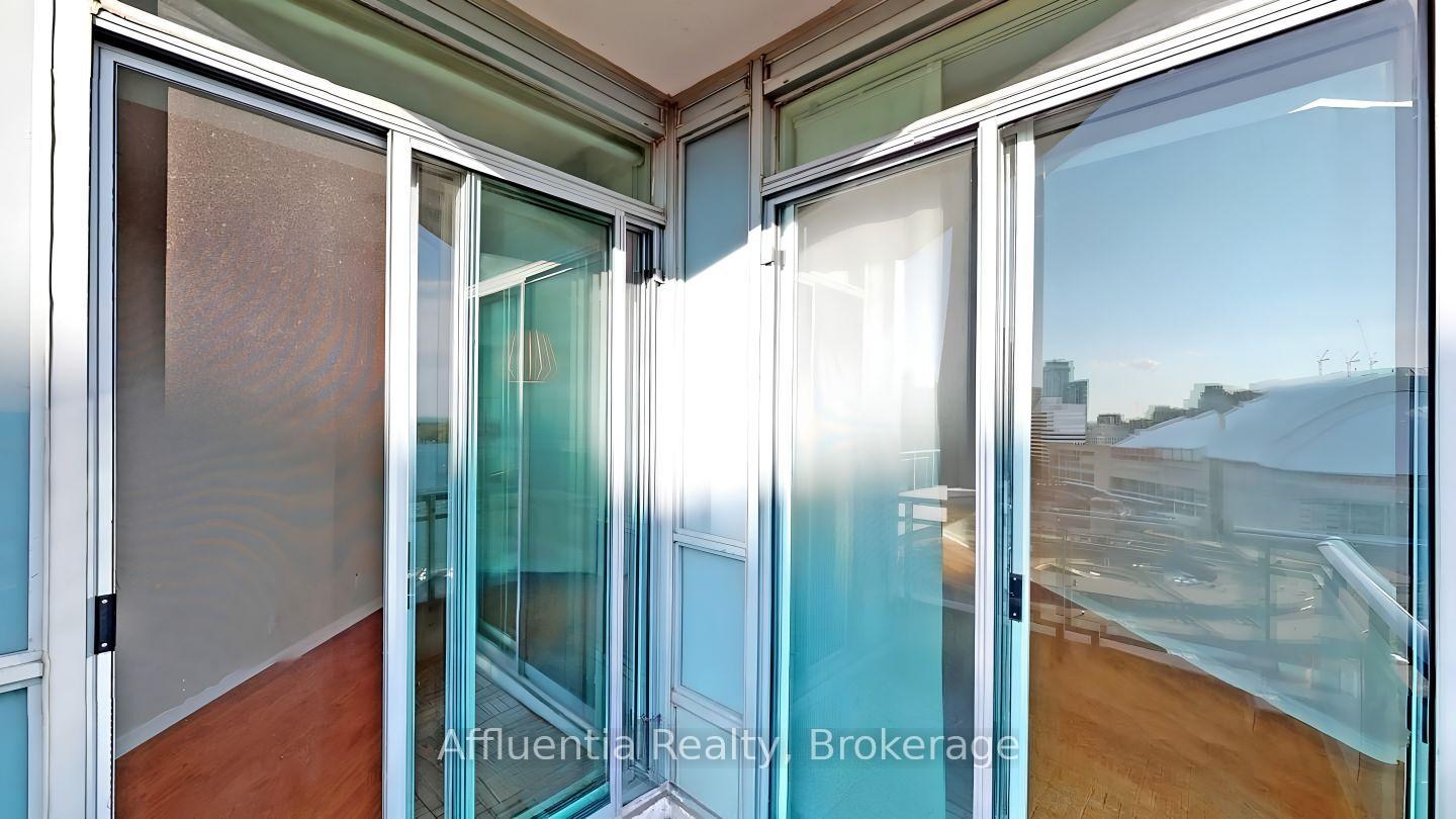 Photo 24 of Unit 3, 228 Queens Quay W, Toronto, Waterfront Communities — HOMEH