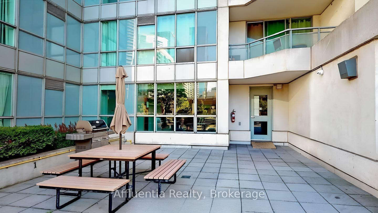 Photo 31 of Unit 3, 228 Queens Quay W, Toronto, Waterfront Communities — HOMEH