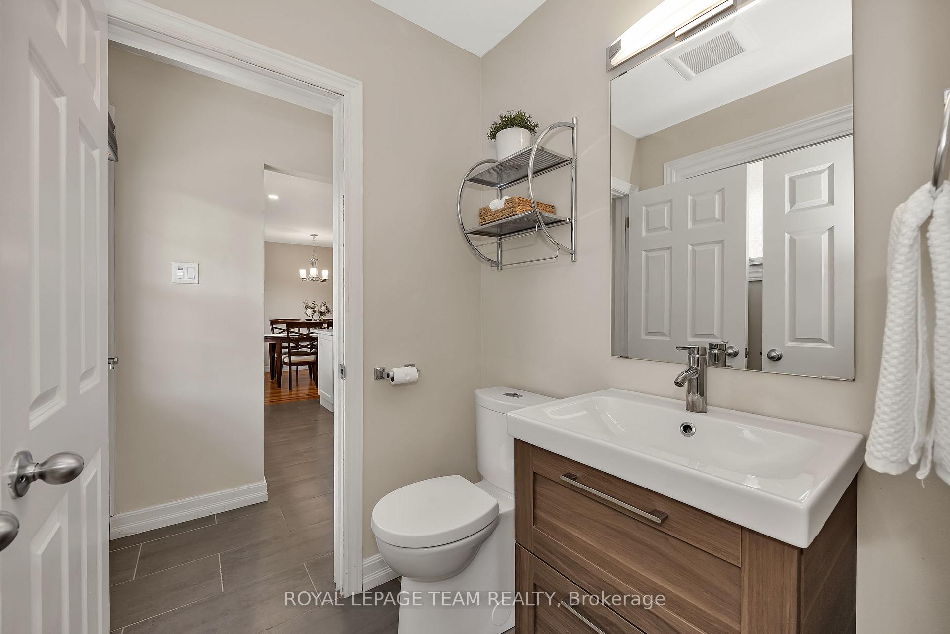 Photo 11 of 2196 Carnegie Street, Ottawa, Elmvale Acres/Urbandale — HOMEH