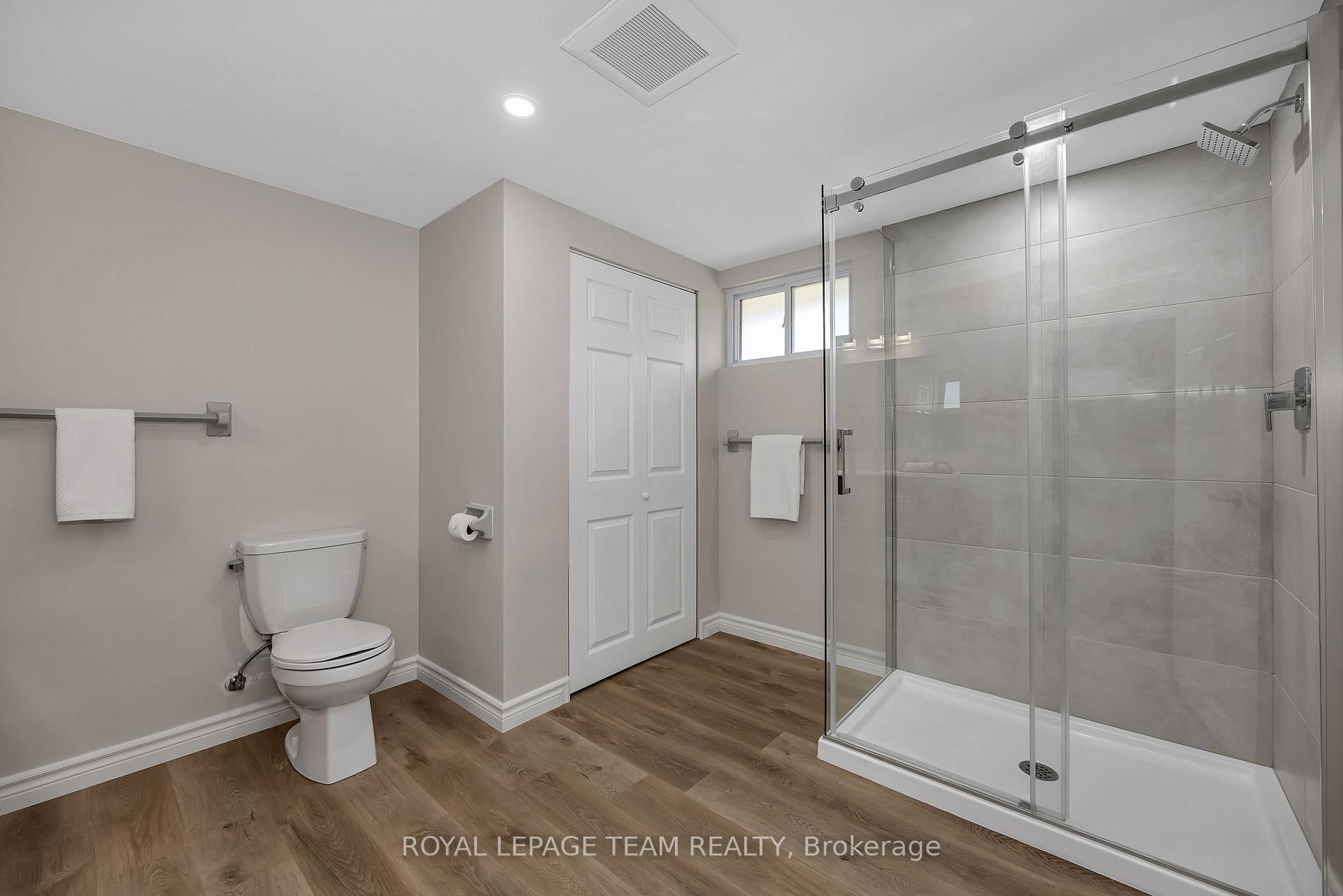 Photo 20 of 2196 Carnegie Street, Ottawa, Elmvale Acres/Urbandale — HOMEH